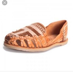 Sbicca Women's Rosamaria Huarache Slip-on Tan